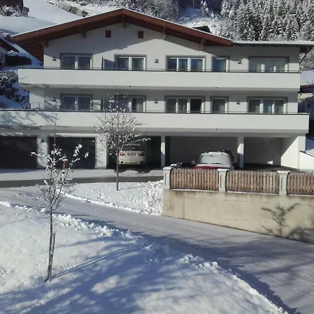 Apart Alpin Apartment Hippach